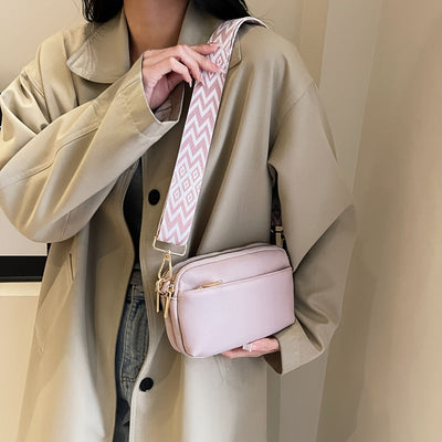 Oneida™ | Classic PU Messenger Bag