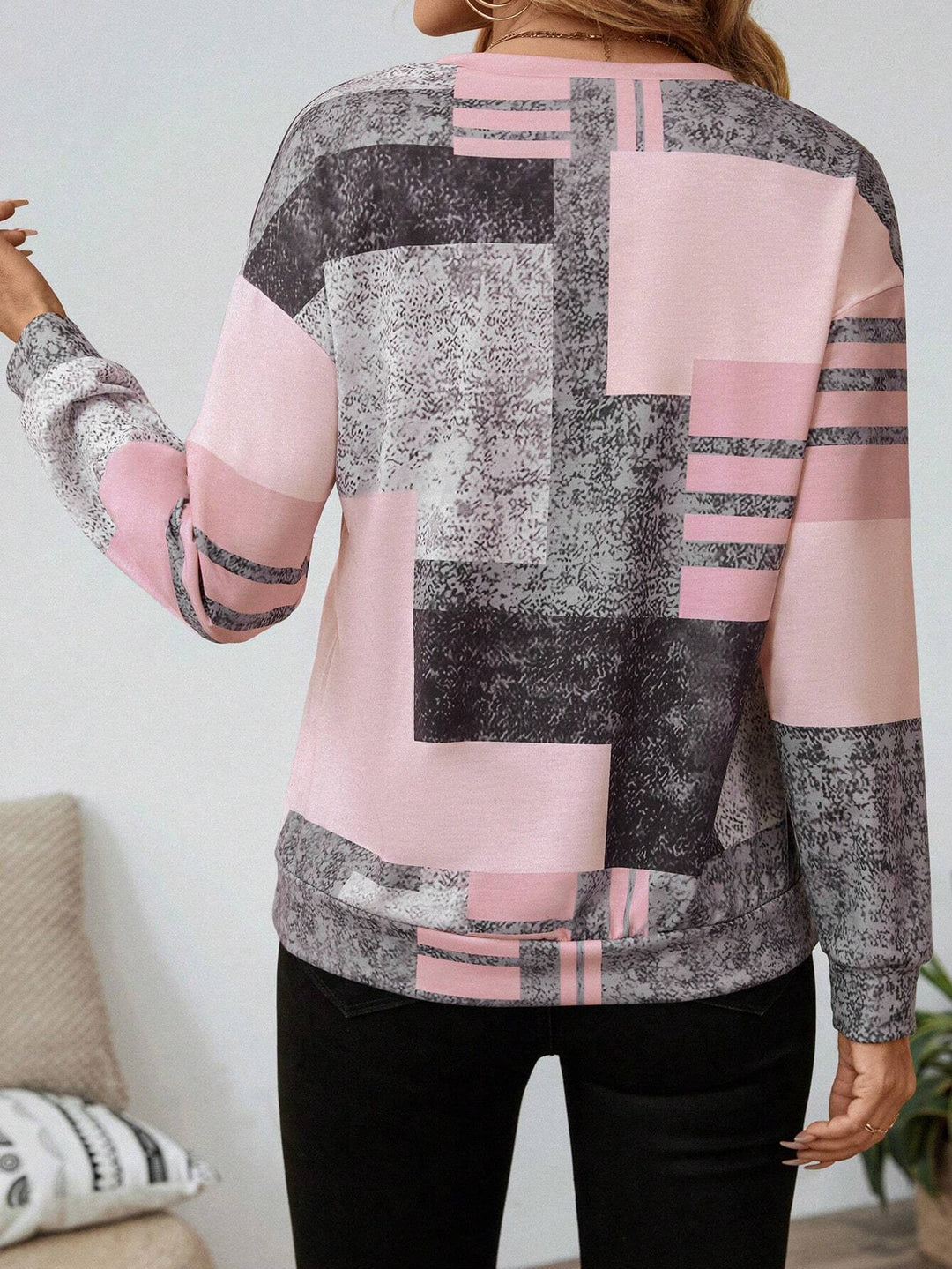 Leona™ | Chic Vintage Sweatshirt