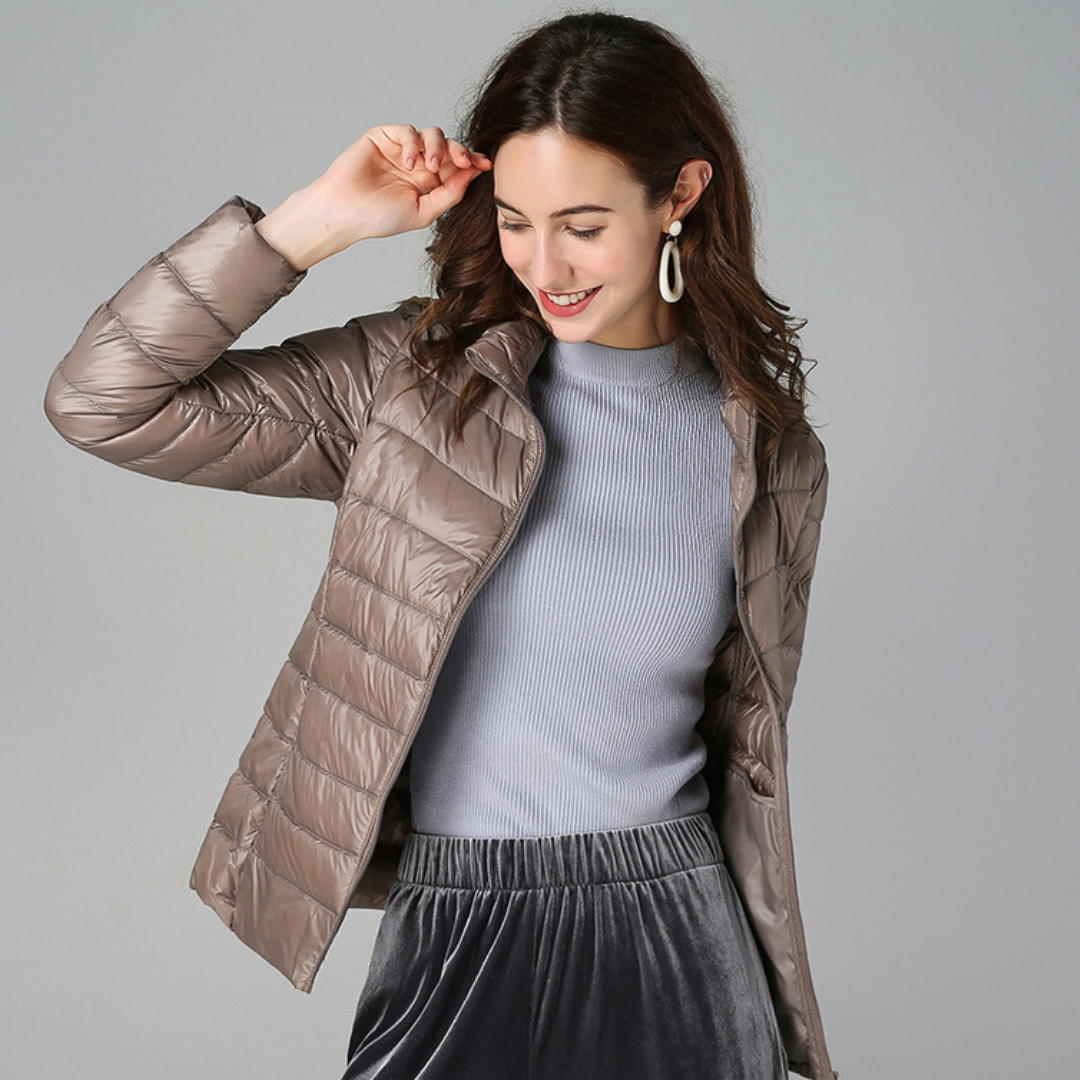 Aurora - New ultralight waterproof jacket with white duck feathers