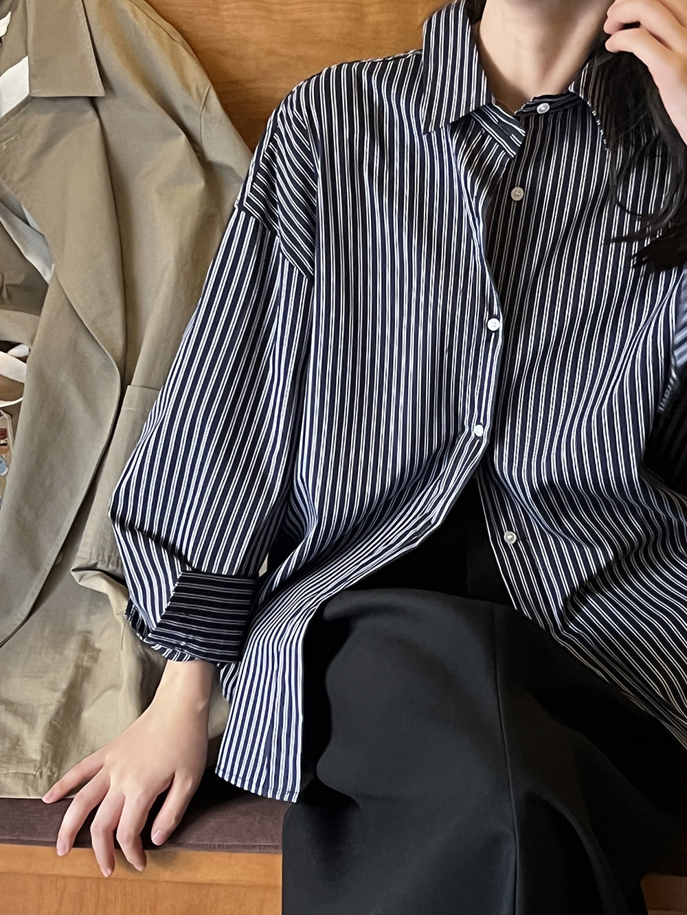 Niela | Retro French Striped Loose Shirt