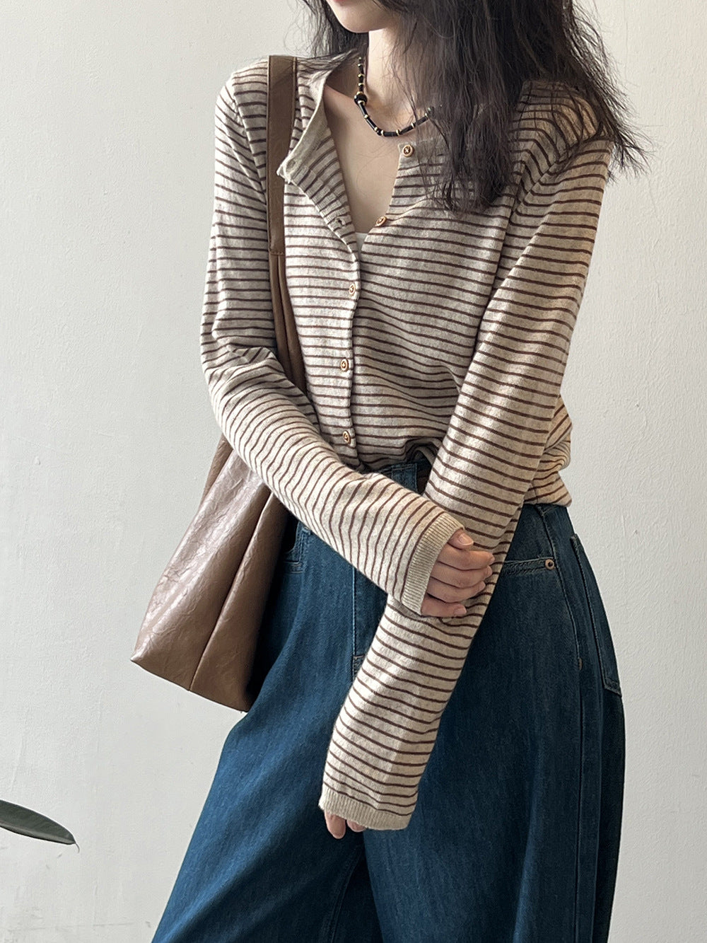 Ishie | Korean Contrast Striped Knit Cardigan