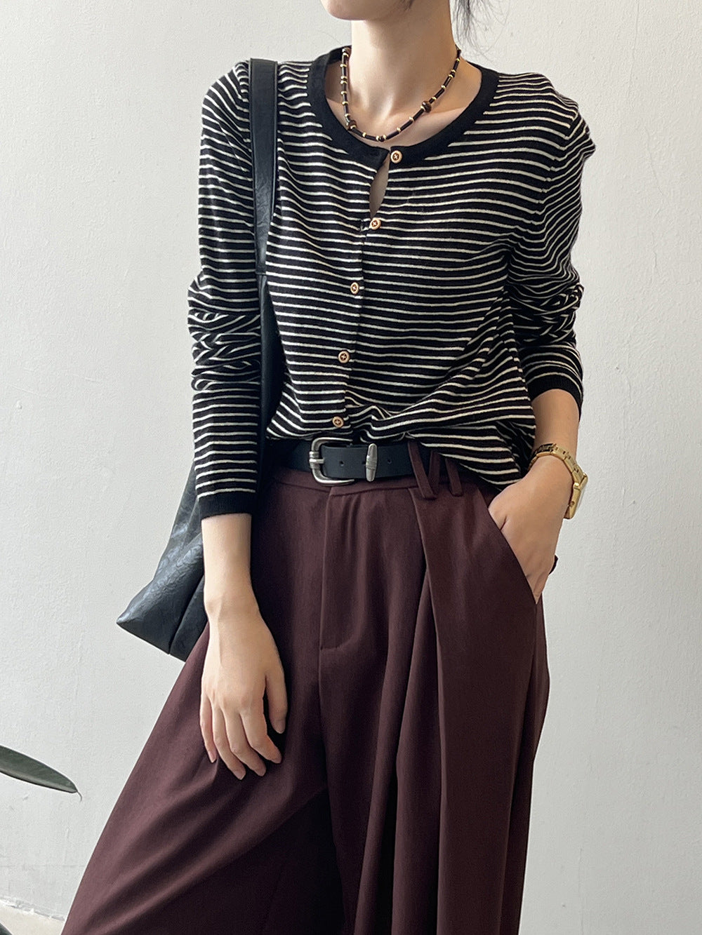 Ishie | Korean Contrast Striped Knit Cardigan