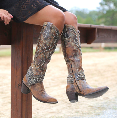 Noelle - Vintage High-Cut Boots