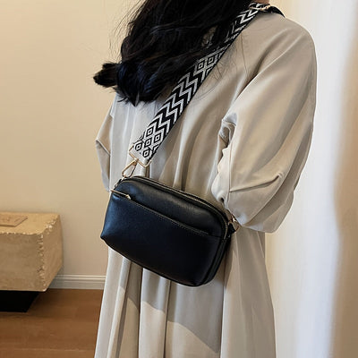 Oneida™ | Classic PU Messenger Bag